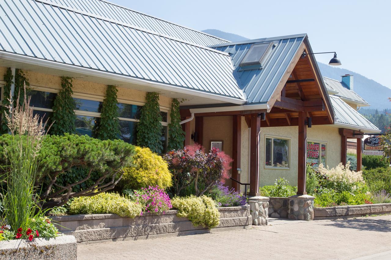The Lodge At Arrow Lakes Nakusp Exterior photo