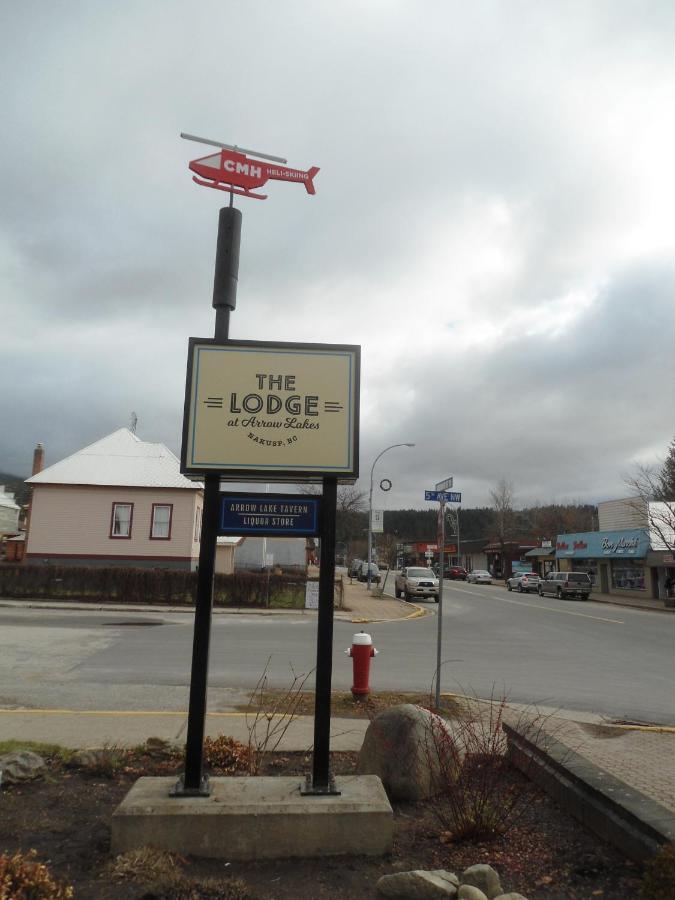 The Lodge At Arrow Lakes Nakusp Exterior photo